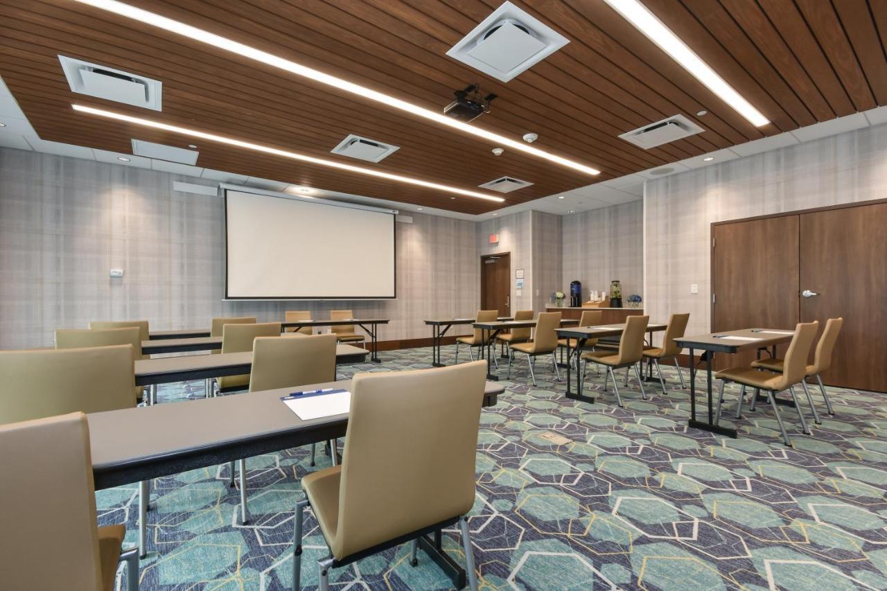 Holiday Inn Express & Suites Charlotte - Ballantyne By Ihg Exteriér fotografie